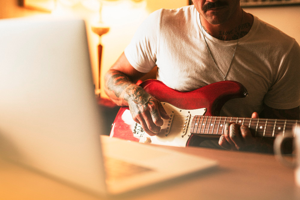 Promouvoir sa musique sur YouTube : le guide 2026